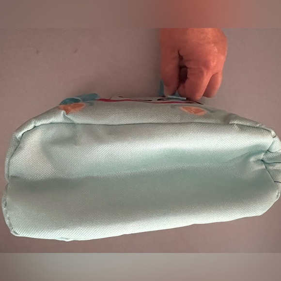 L.O.L Surprise Mini Lunch Cooler from Culture Fly Subscription Box - Picture 5 of 8